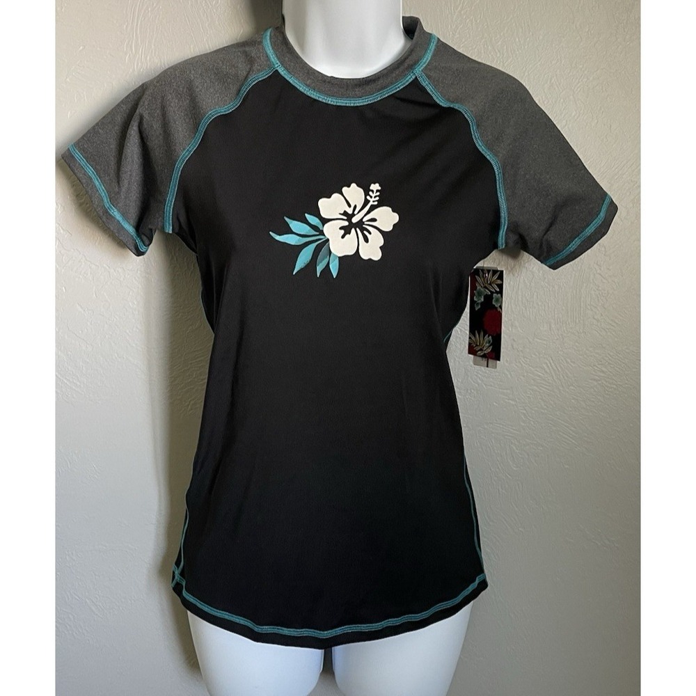 NWT! Burnside UV Protection UPF 35+ Women Size Medium Short Sleeve Swim Shirt